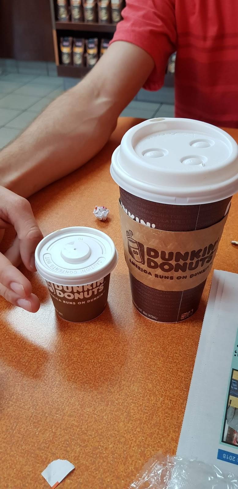 Dunkin | bakery | 811 SE 10th St, Deerfield Beach, FL 33441, USA | 9545964438 OR +1 954-596-4438