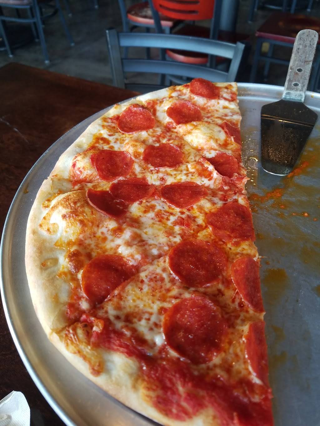 46th St. New York Style Pizzeria/Bulverde Road | restaurant | 22250 Bulverde Rd, San Antonio, TX 78261, USA | 2104904684 OR +1 210-490-4684