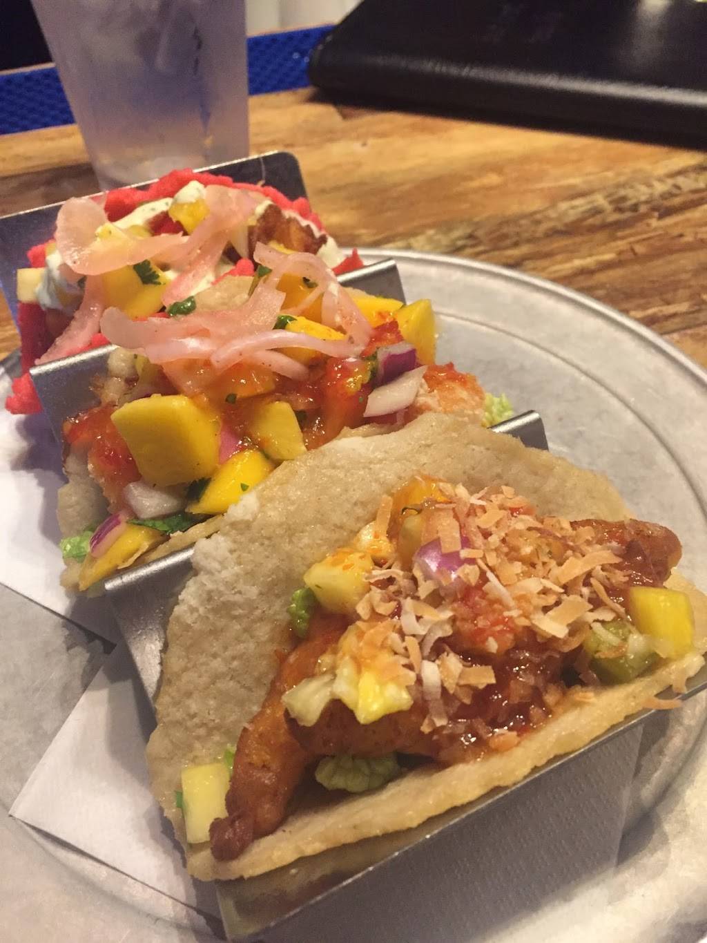 Salty Cowboy | restaurant | 55 E Oak St, Zionsville, IN 46077, USA | 3173440926 OR +1 317-344-0926