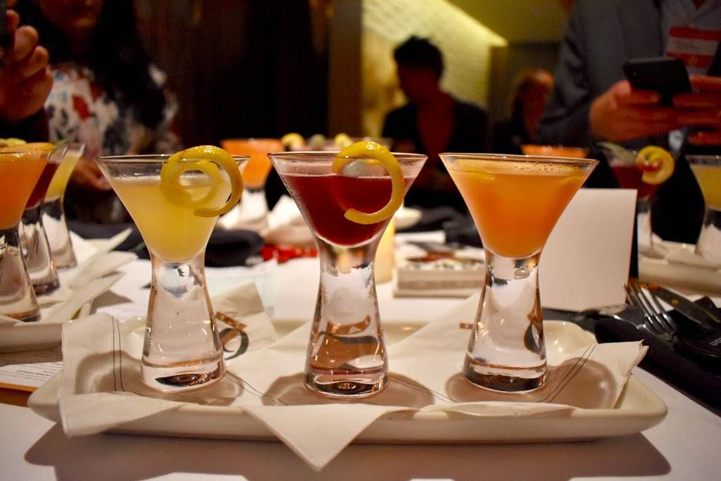 Perrys Steakhouse & Grille | restaurant | 5 Oakbrook Center, Oak Brook, IL 60523, USA | 6305711808 OR +1 630-571-1808