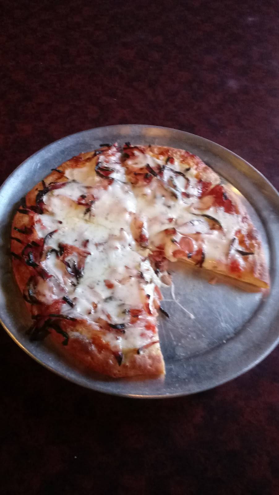 Pizza Plus - Linden | restaurant | 19018 East, CA-26, Linden, CA 95236, USA | 2098873035 OR +1 209-887-3035