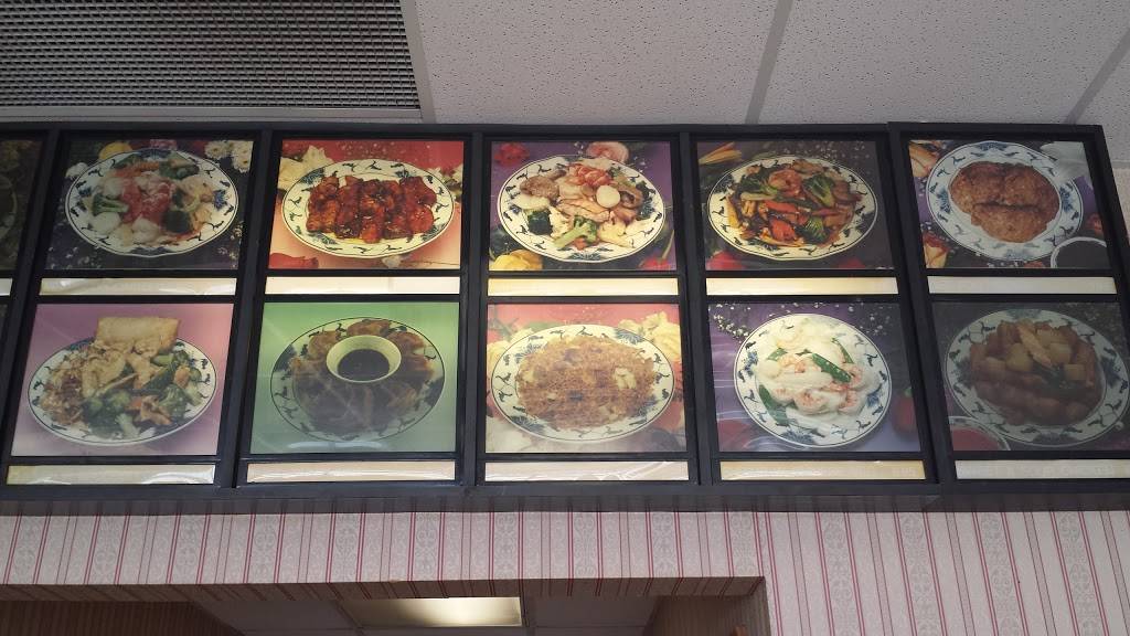 Double Dragon | restaurant | 4622 Hendrik Dr, Louisville, KY 40299, USA | 5024939939 OR +1 502-493-9939