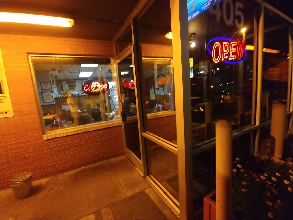 Kellys Big Burger | restaurant | 405 N Riverside Dr, Clarksville, TN 37040, USA | 9316470985 OR +1 931-647-0985