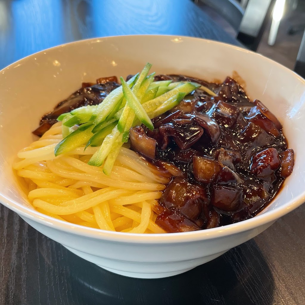 Jjin Jjajang | restaurant | 6242 Beach Blvd, Buena Park, CA 90621, USA | 7147526037 OR +1 714-752-6037