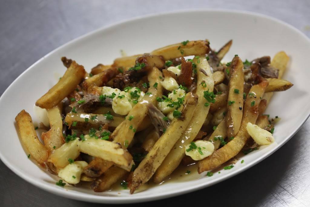 Crisp Kitchen + Bar | restaurant | 1837 1st St NW, Washington, DC 20001, USA | 2028539115 OR +1 202-853-9115