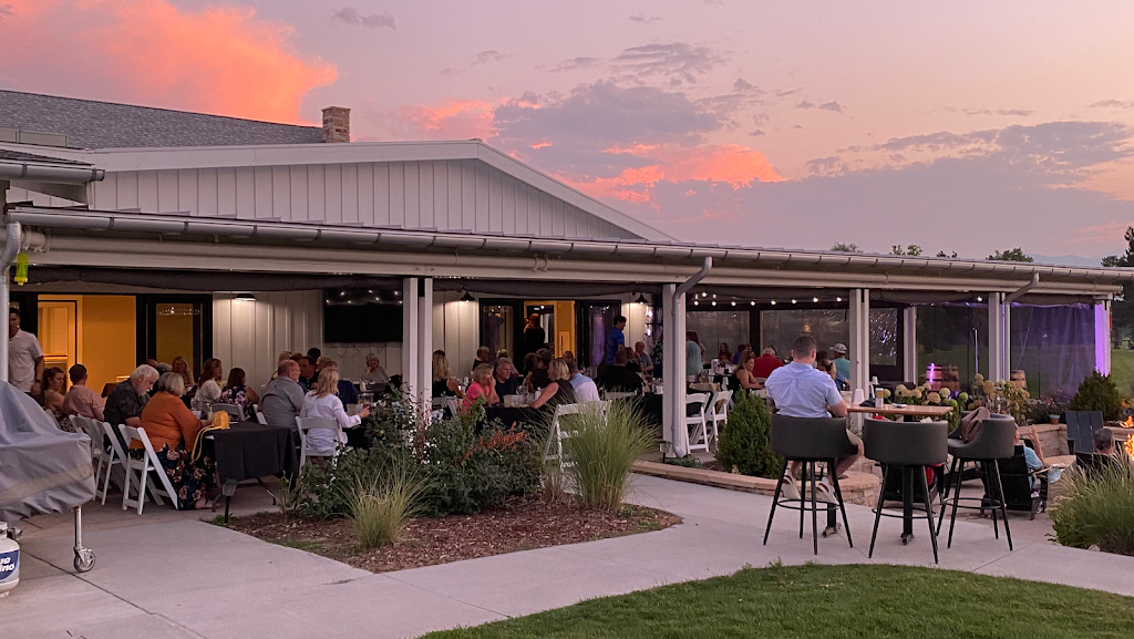 The Farmhouse Grill at Raccoon Creek | restaurant | 7301 W Bowles Ave, Littleton, CO 80123, USA | 7202878200 OR +1 720-287-8200