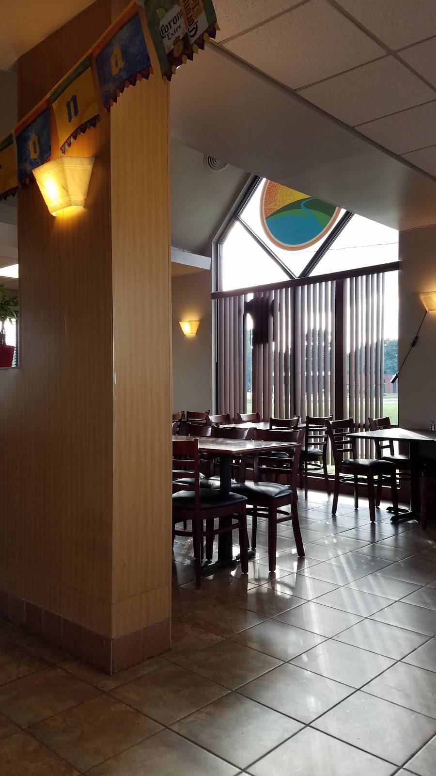 El Milagro Mexican Restaurant /Bar | restaurant | 285 Commerce Dr, Ruckersville, VA 22968, USA | 4349399920 OR +1 434-939-9920