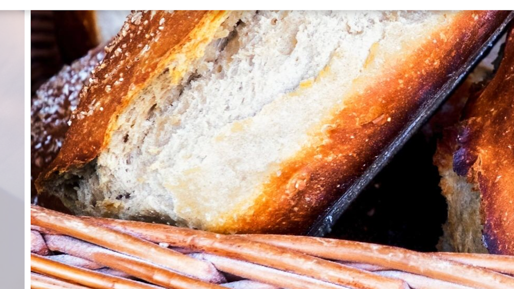 Hotdog Burger Cheese | restaurant | 2018 Glenwood Shopping Plaza, Oneida, NY 13421, USA | 3159970820 OR +1 315-997-0820