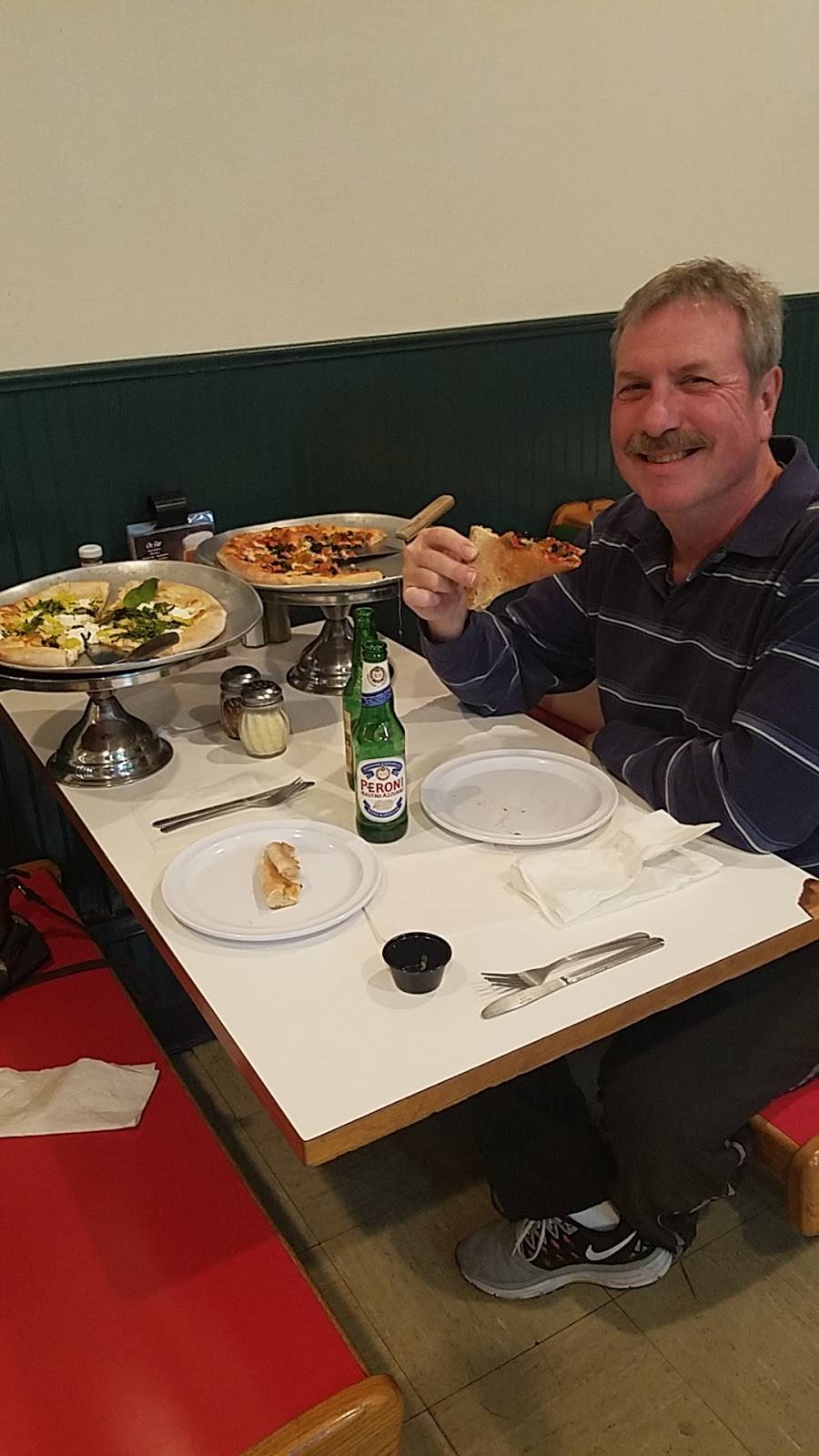 Brothers Pizza & Italian Restaurant | restaurant | 74 Orchard Hill Cir #110, Staunton, VA 24401, USA | 5408858787 OR +1 540-885-8787