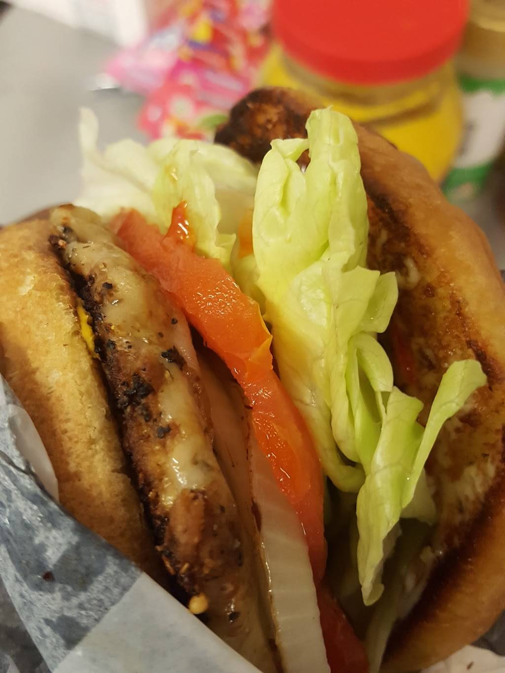 The MUNCHIE SPOT | restaurant | 5006 Bennington St, Houston, TX 77028, USA | 8323220218 OR +1 832-322-0218