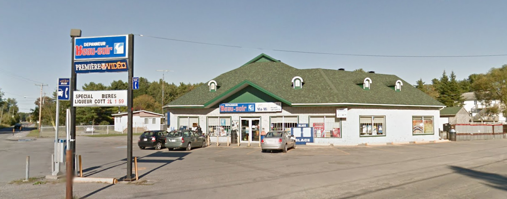 Depanneur Ma-Mi & Les Cuisines M | bakery | 961 Rang Sainte Henriette, Saint-Lin-Laurentides, QC J5M 2P6, Canada | 4504391443 OR +1 450-439-1443