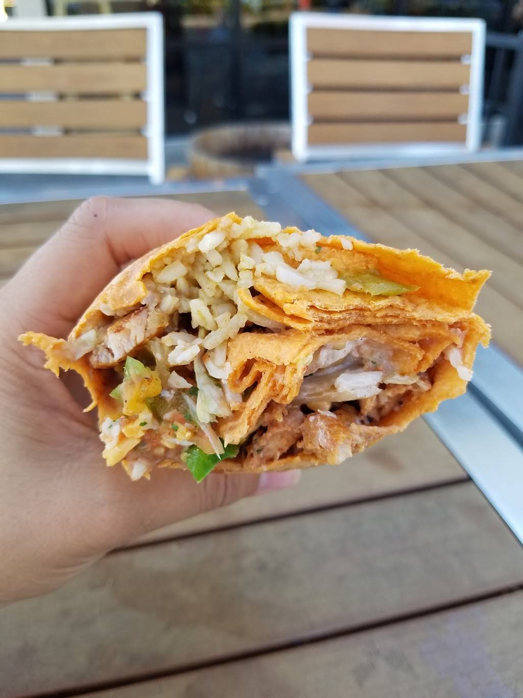 Freebirds World Burrito | restaurant | 17947 Chatsworth St, Granada Hills, CA 91344, USA | 8183688239 OR +1 818-368-8239