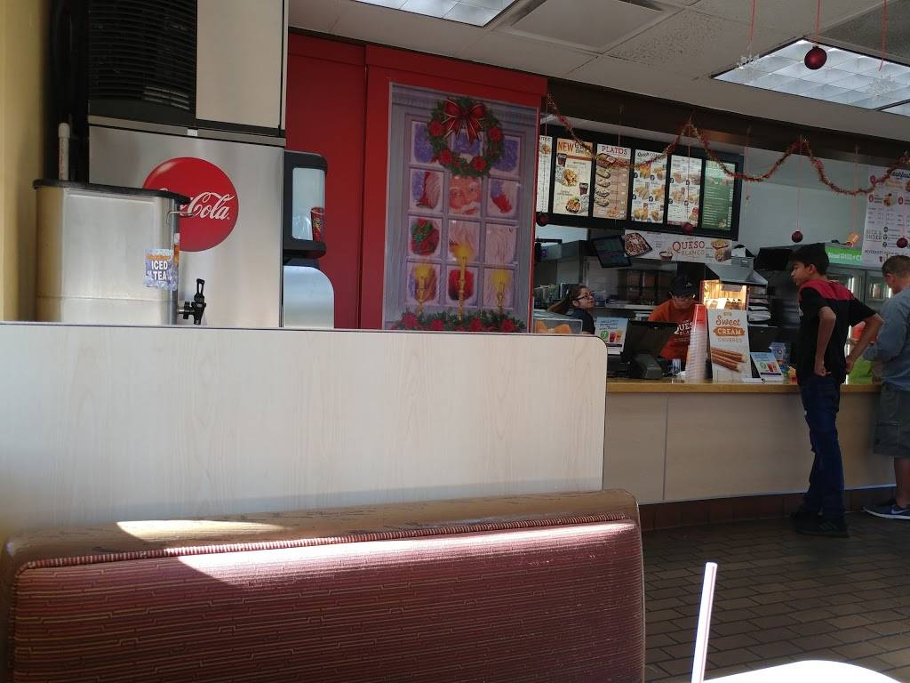 Del Taco | meal takeaway | 1398 Foothill Blvd, La Verne, CA 91750, USA | 9095969406 OR +1 909-596-9406