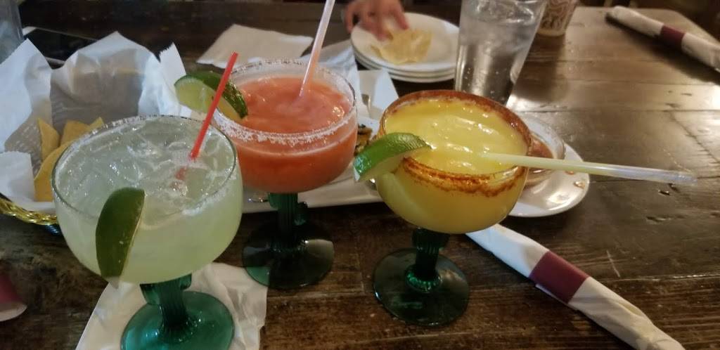 Don Chatos Delicias | restaurant | 9110 Devlin Rd, Bristow, VA 20136, USA | 7037432205 OR +1 703-743-2205