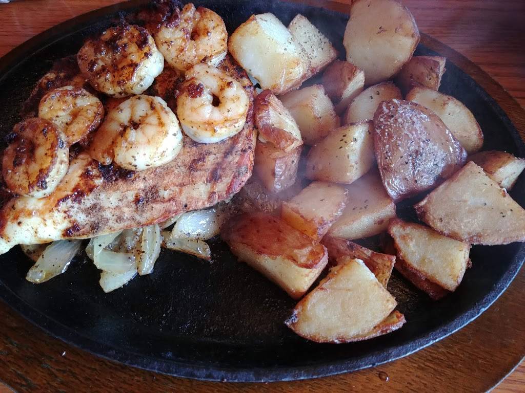 Applebees Grill + Bar | restaurant | 2105 N Squirrel Rd, Auburn Hills, MI 48326, USA | 2483734659 OR +1 248-373-4659