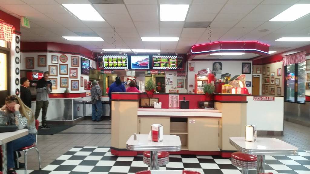Triangle Drive In | restaurant | 4915 E McKinley Ave, Fresno, CA 93727, USA | 5593745646 OR +1 559-374-5646