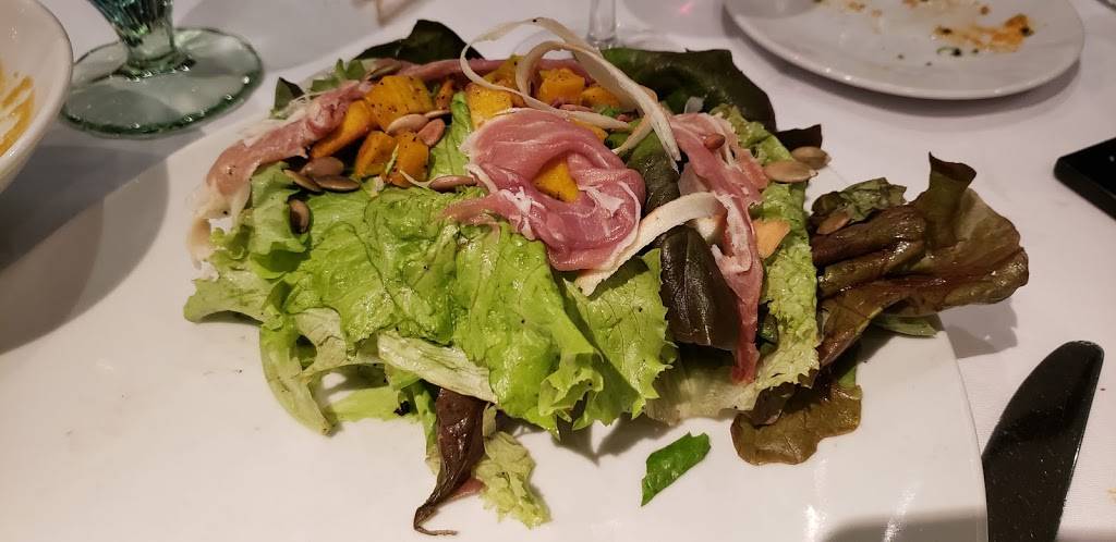 Fin Seafood | restaurant | 3150 William Styron Square N, Newport News, VA 23606, USA | 7575995800 OR +1 757-599-5800