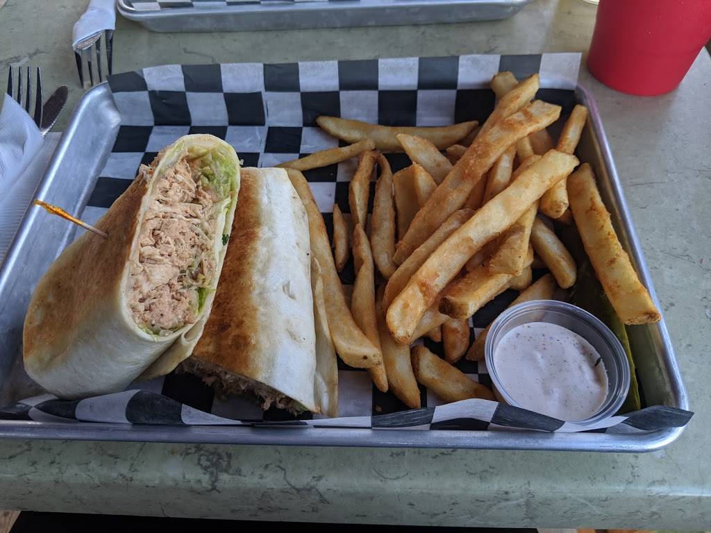 Bullfrogs Bar & Grill | restaurant | 2225 S Ortonville Rd, Ortonville, MI 48462, USA | 2486277755 OR +1 248-627-7755