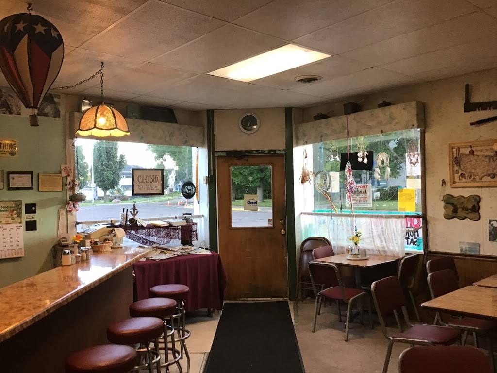 Kozy Korner | restaurant | 427 Grand Ave, Merrill, WI 54452, USA | 7159210761 OR +1 715-921-0761
