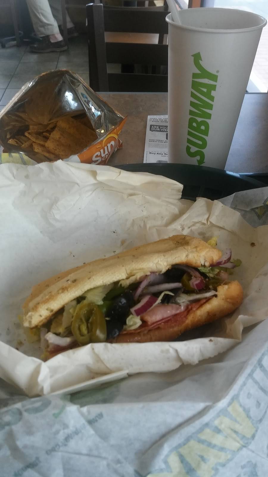 Subway | restaurant | 6251 Powerline Rd, Fort Lauderdale, FL 33309, USA | 9544897786 OR +1 954-489-7786