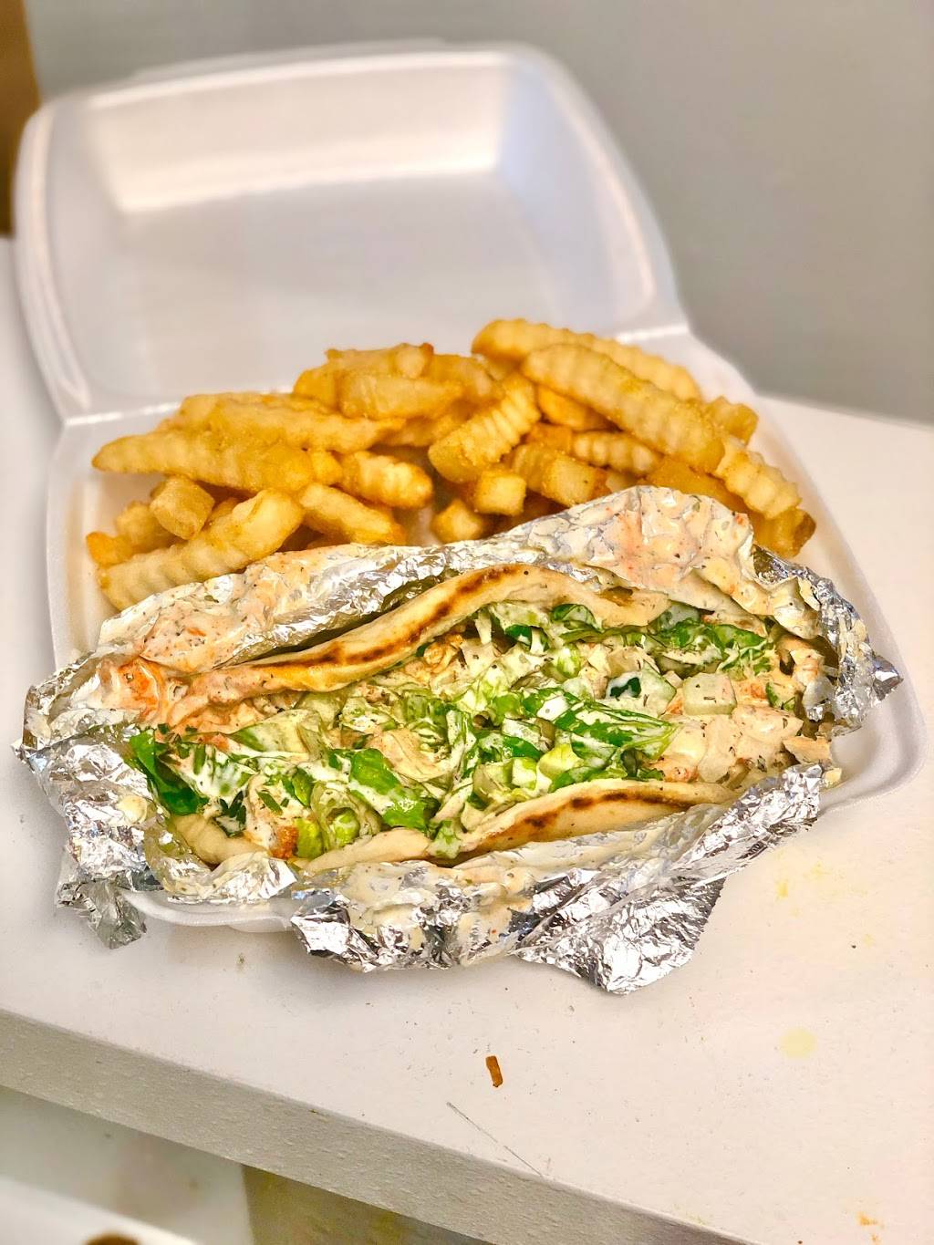 Gyro King | restaurant | 2424 Old Spanish Trail, Houston, TX 77054, USA | 8326184891 OR +1 832-618-4891