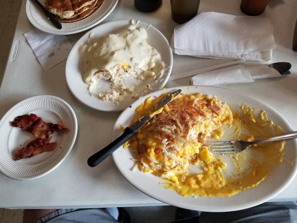 D & J Cafe | cafe | 915 W Laurel St, Springfield, IL 62704, USA | 2177531708 OR +1 217-753-1708