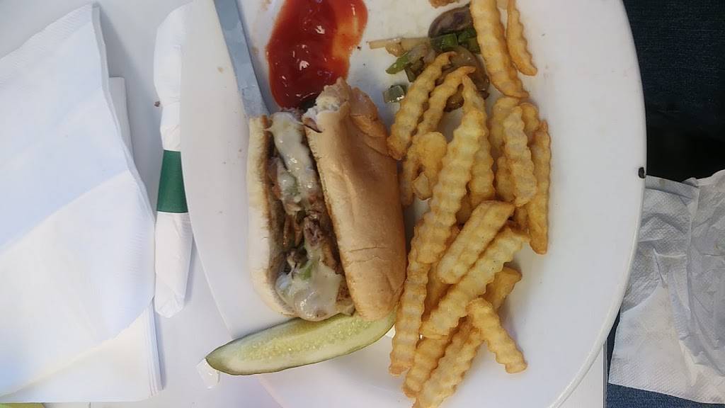 Tracks End Restaurant | restaurant | 3435 Amnicola Hwy, Chattanooga, TN 37406, USA | 4233218010 OR +1 423-321-8010