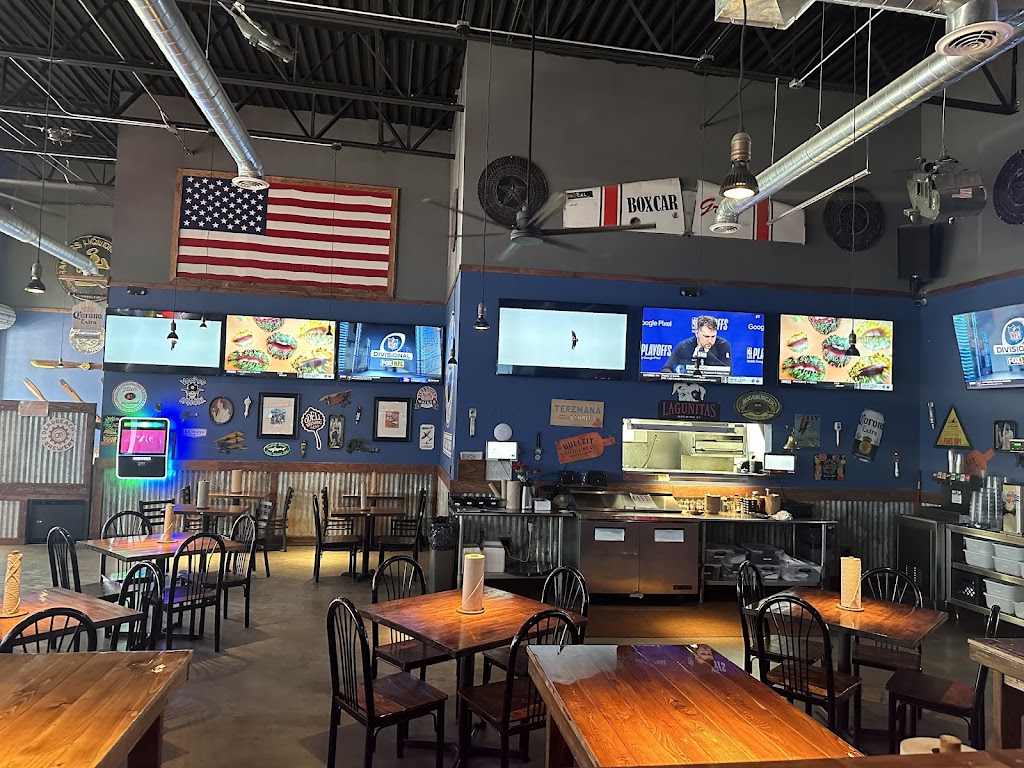 The El Paso Wing Factory Eastlake | restaurant | The El Paso Wing Factory, C1, 13649 Eastlake Blvd, El Paso, TX 79928, USA | 9153135698 OR +1 915-313-5698