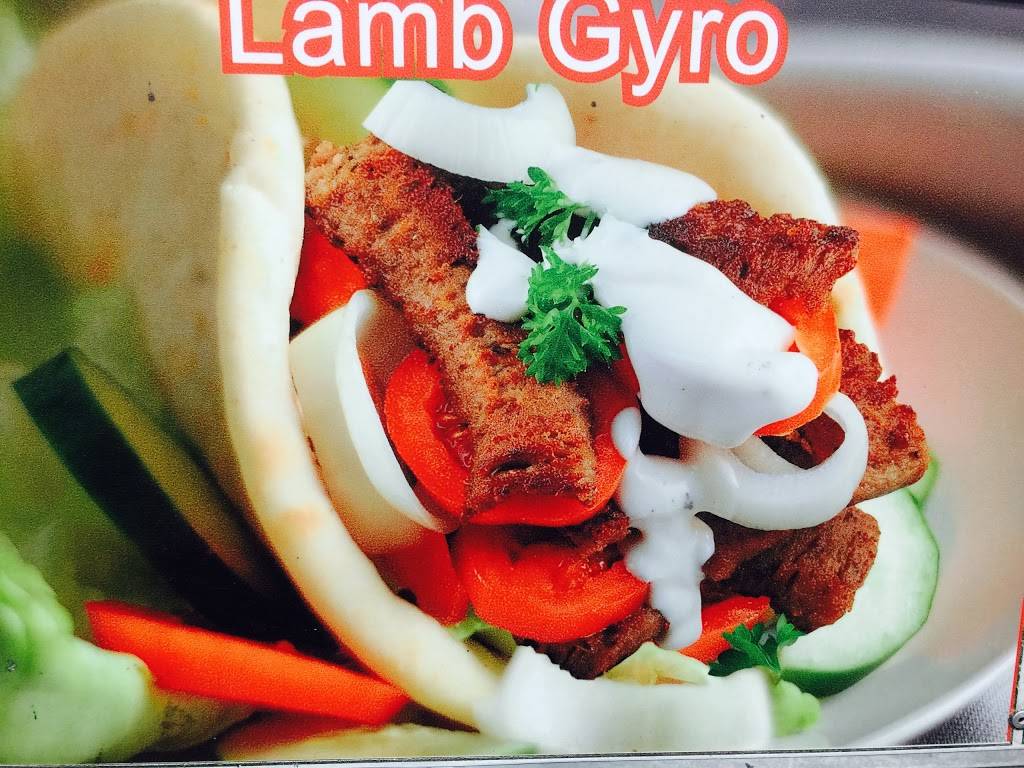 Shahs Halal Food | restaurant | 285 S Broadway #5, Hicksville, NY 11801, USA | 5162619444 OR +1 516-261-9444