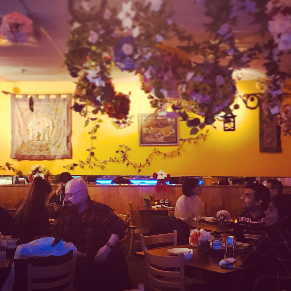 Thai Pastry restaurant | restaurant | 4925 N Broadway, Chicago, IL 60640, USA | 7737845399 OR +1 773-784-5399