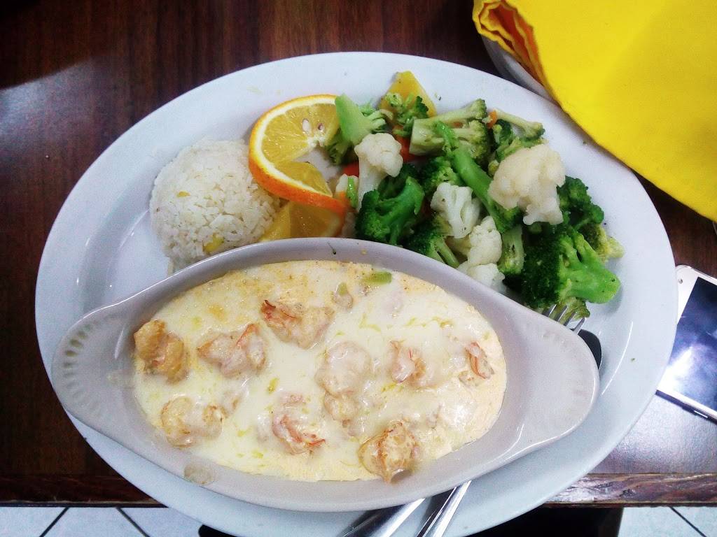 Mariscos Negro Durazo Insurgentes | restaurant | Misión de San Luis #3200, Guaycura, 22216 Tijuana, B.C., Mexico | 016646251254 OR +52 664 625 1254