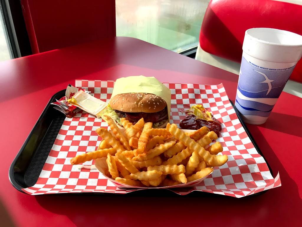 Flame it Burger | restaurant | 4145 N Chestnut Diagonal, Fresno, CA 93727, USA | 5593461797 OR +1 559-346-1797