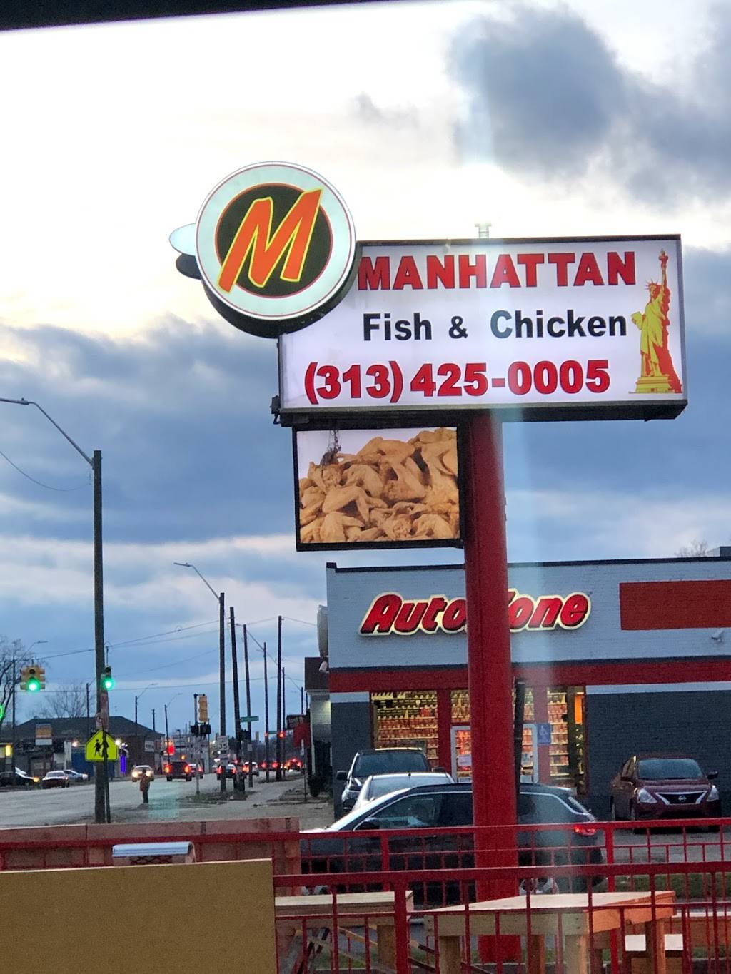 Manhattan Fish & Chicken | restaurant | 19240 W Warren Ave, Detroit, MI 48228, USA | 3134250005 OR +1 313-425-0005