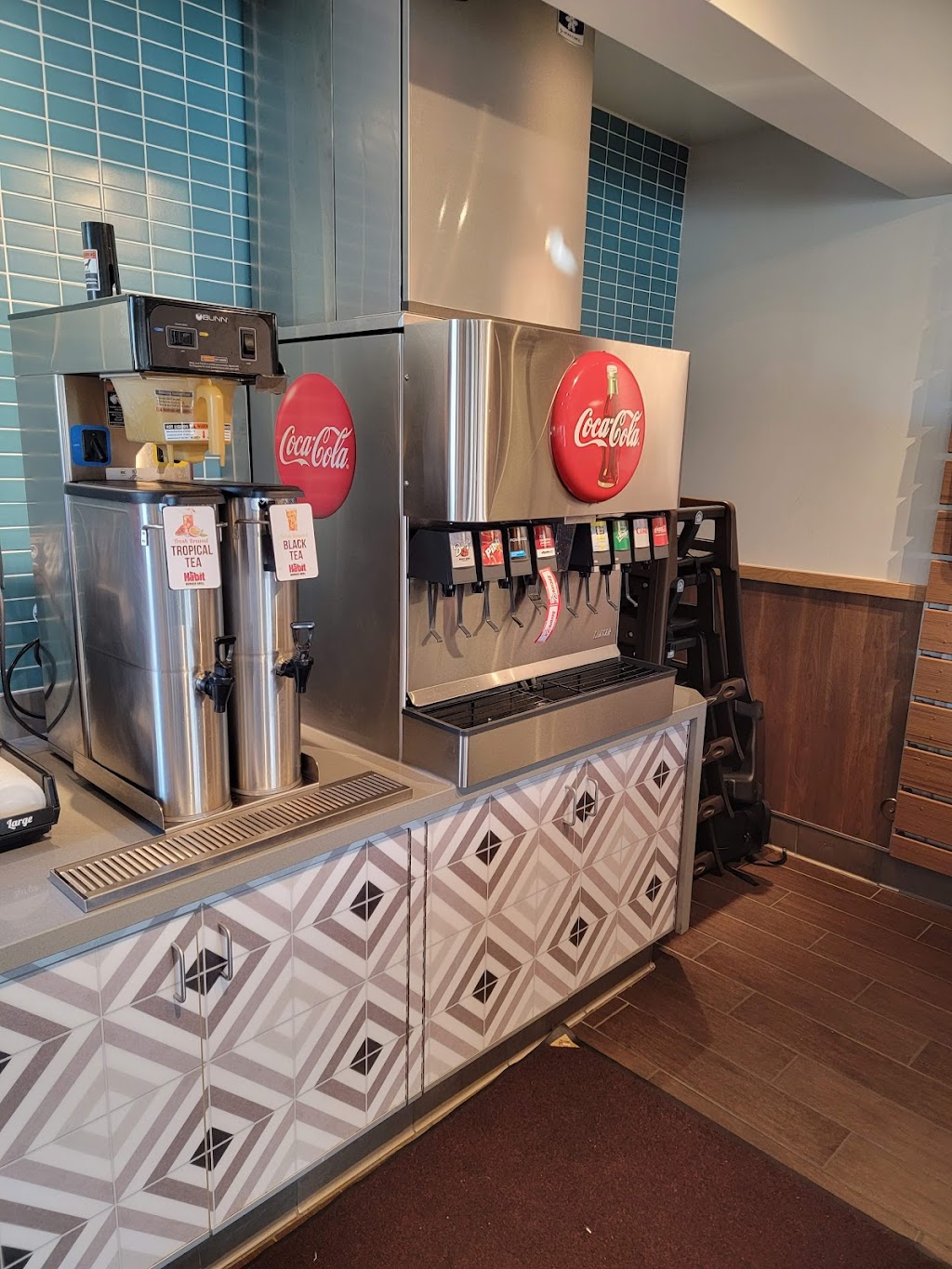 The Habit Burger Grill | restaurant | 1236 Imperial Hwy., La Habra, CA 90631, USA | 5626899500 OR +1 562-689-9500