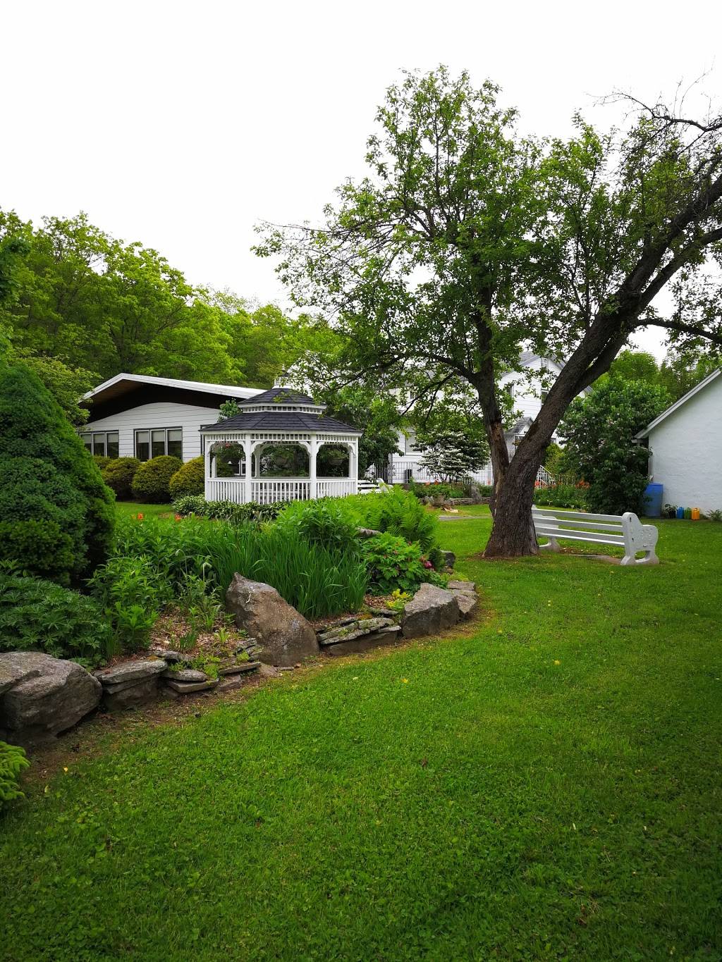 Lukans Farm Resort | restaurant | 539 Long Ridge Rd, Hawley, PA 18428, USA | 5702264574 OR +1 570-226-4574