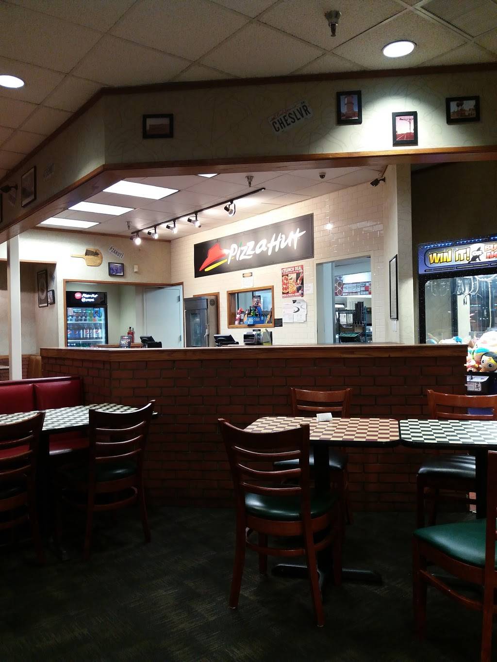 Pizza Hut | meal takeaway | 1227 Fresno St, Fresno, CA 93706, USA | 5592377575 OR +1 559-237-7575