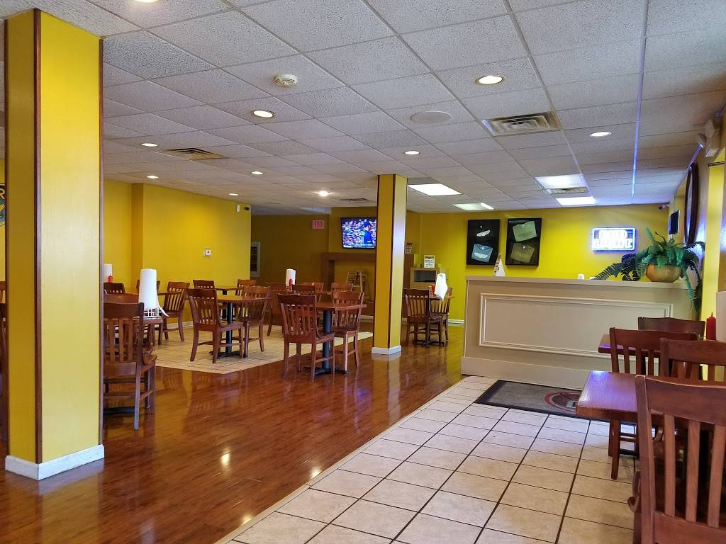 Rumbergers Inc | restaurant | 107 NE Madison Ave, Peoria, IL 61602, USA | 3096859464 OR +1 309-685-9464