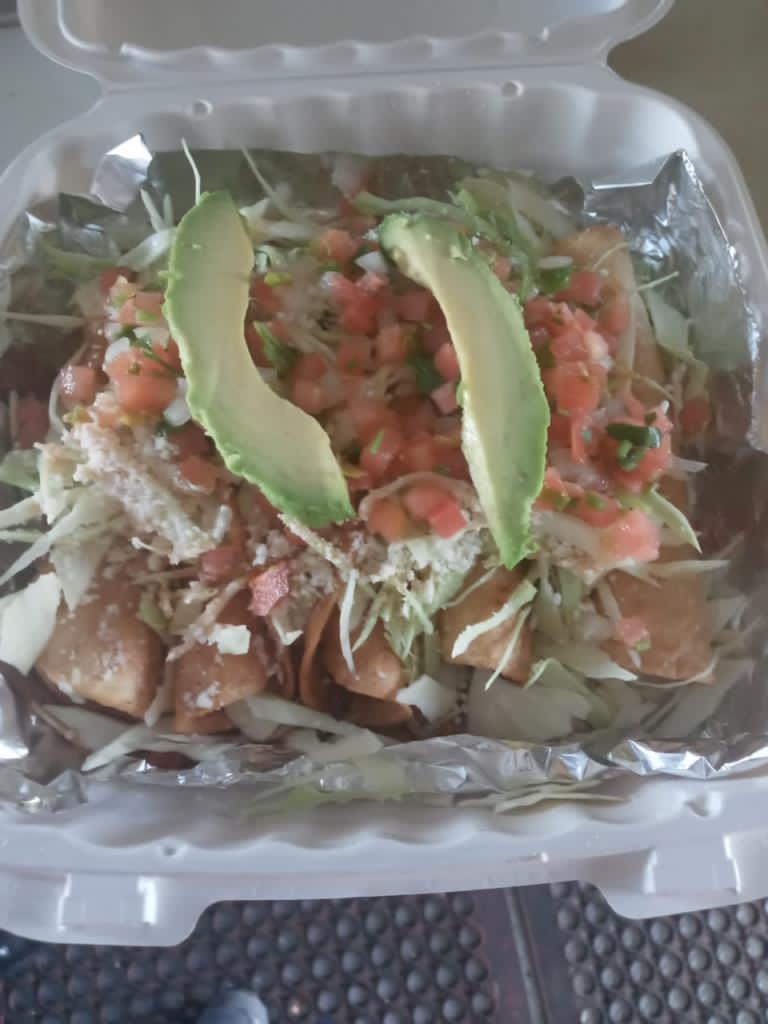 Sabor casero latín Food, Llc | restaurant | 5105 Ritchie Hwy, Brooklyn Park, MD 21225, USA | 4433546613 OR +1 443-354-6613