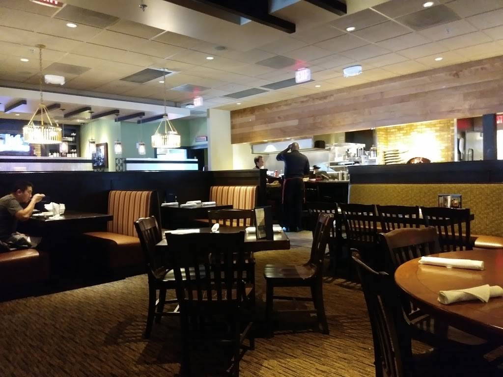 Carrabbas Italian Grill | restaurant | 2110 Green Hills Village Dr, Nashville, TN 37215, USA | 6154633000 OR +1 615-463-3000