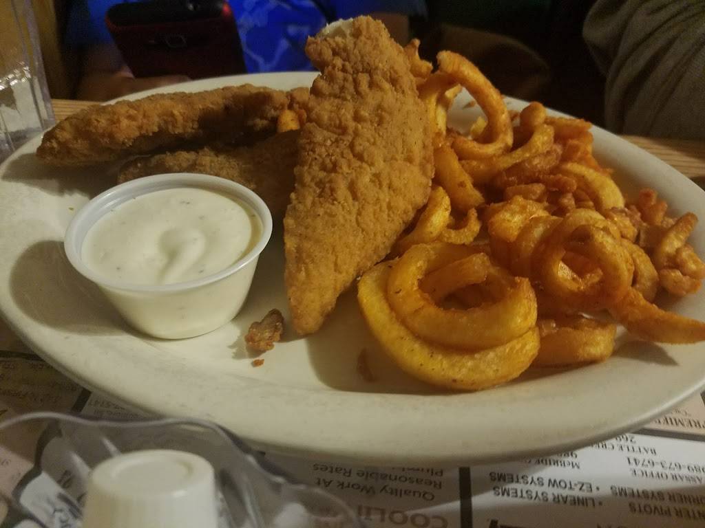 Beardslees Restaurant | restaurant | 3135 E Howard City Edmore Rd, Edmore, MI 48829, USA | 9894273431 OR +1 989-427-3431