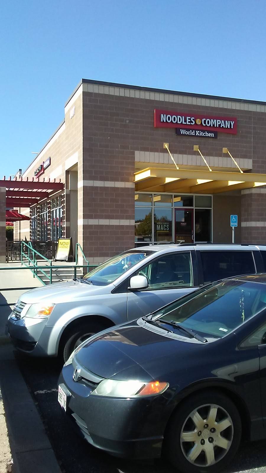 Noodles and Company | restaurant | 697 W Hampden Ave, Englewood, CO 80110, USA | 3037810225 OR +1 303-781-0225