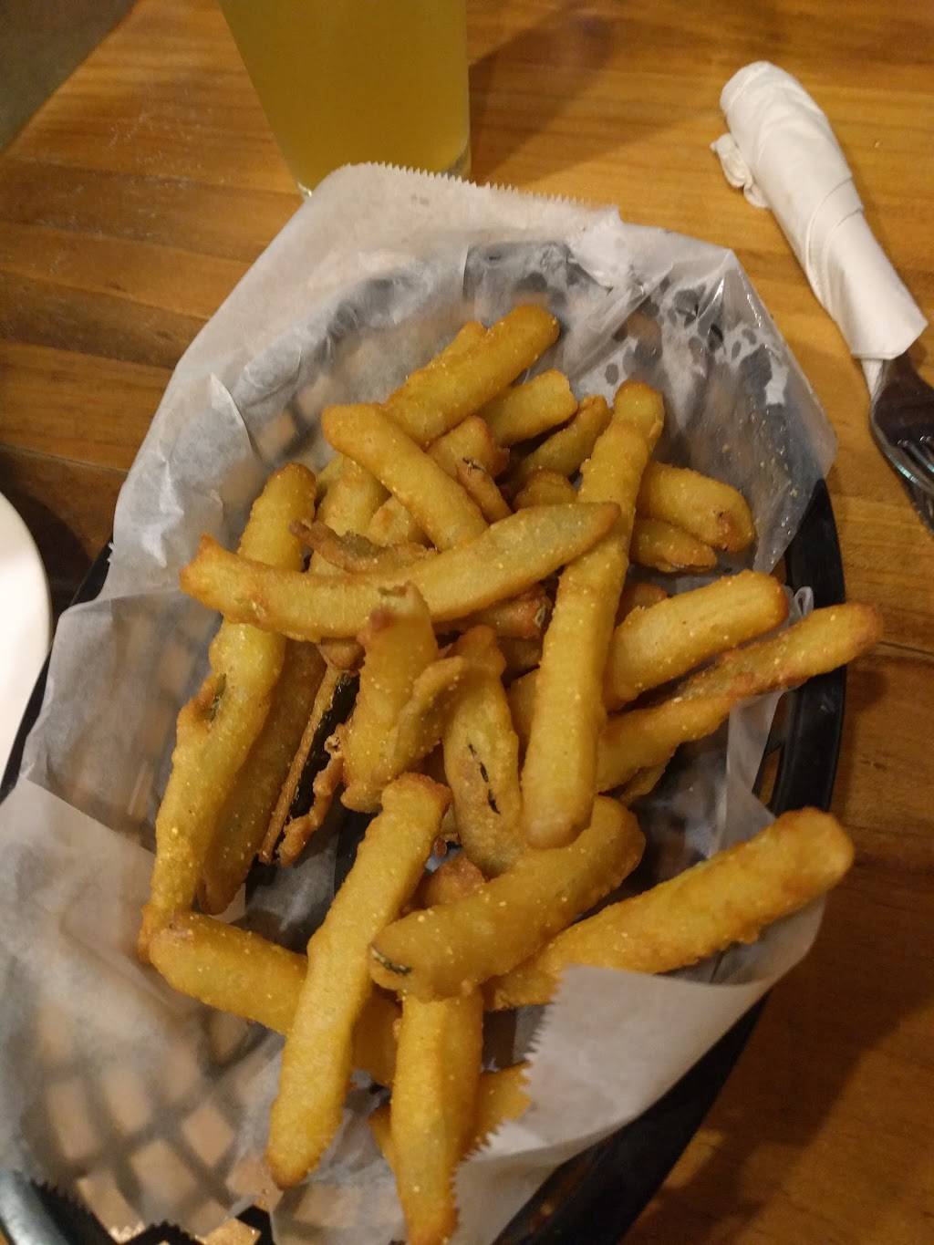 Captain Benders Tavern | restaurant | 111 E Main St, Sharpsburg, MD 21782, USA | 3014325813 OR +1 301-432-5813