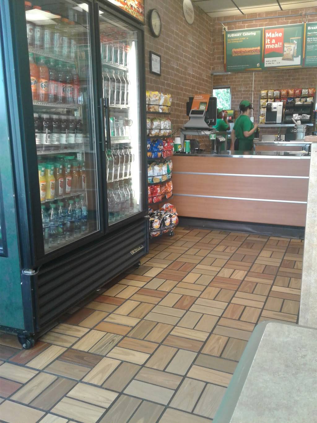 Subway | restaurant | 5025 Santa Fe Dr, Fayetteville, NC 28303, USA | 9108675886 OR +1 910-867-5886