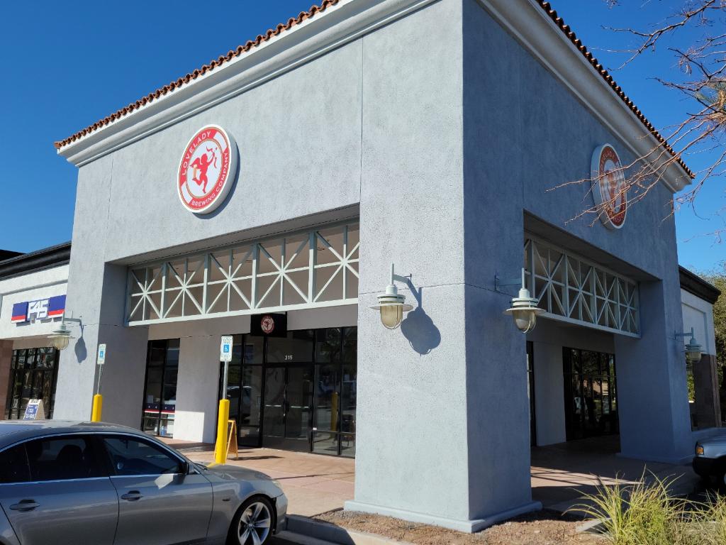 Lovelady Brewing Company Taproom | restaurant | 1550 N Green Valley Pkwy ste 315, Henderson, NV 89074, USA | 7252046663 OR +1 725-204-6663