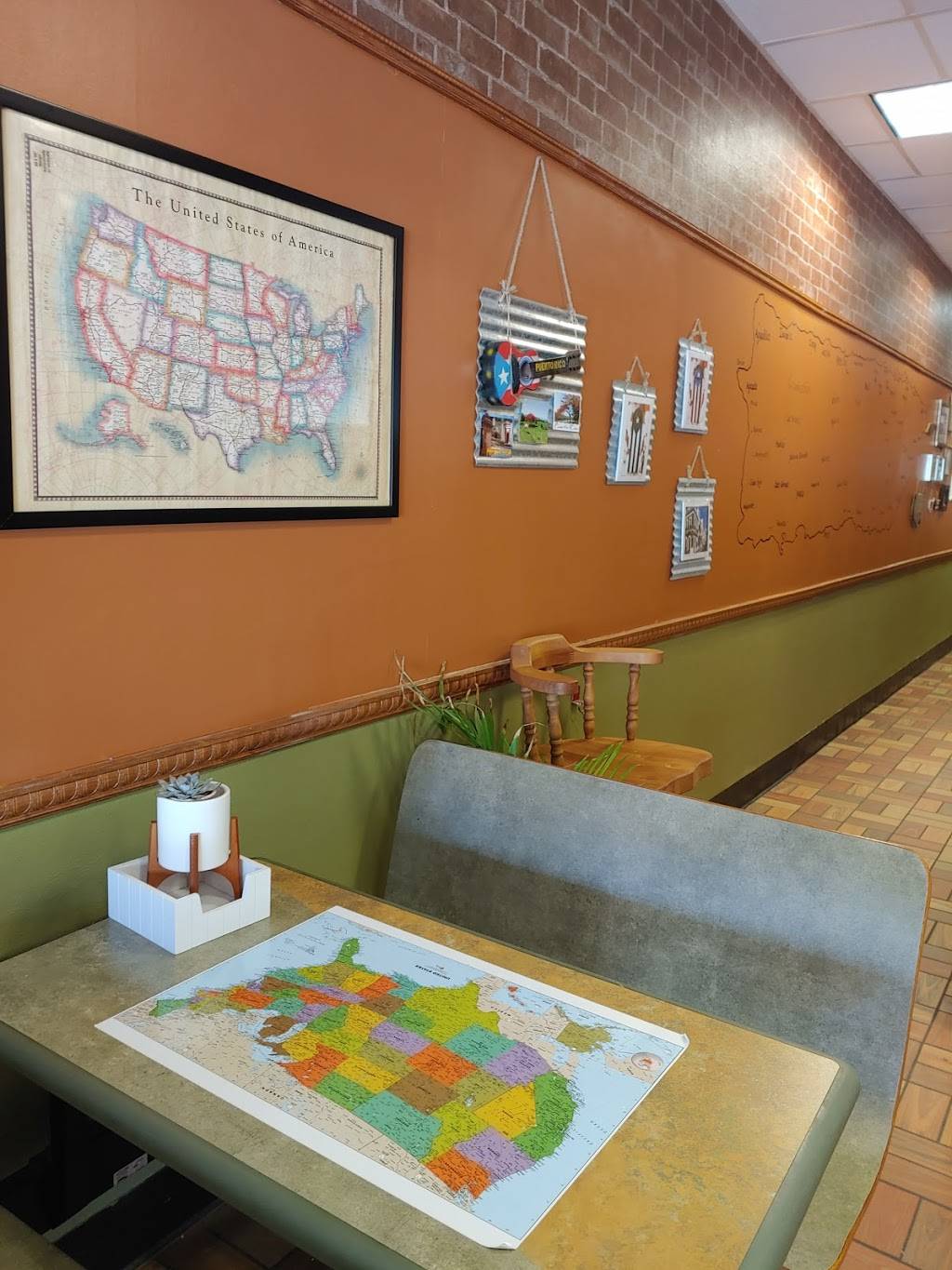 Millie’s Kitchen | restaurant | 3105 Alcoa Hwy, Knoxville, TN 37920, USA | 8655406083 OR +1 865-540-6083