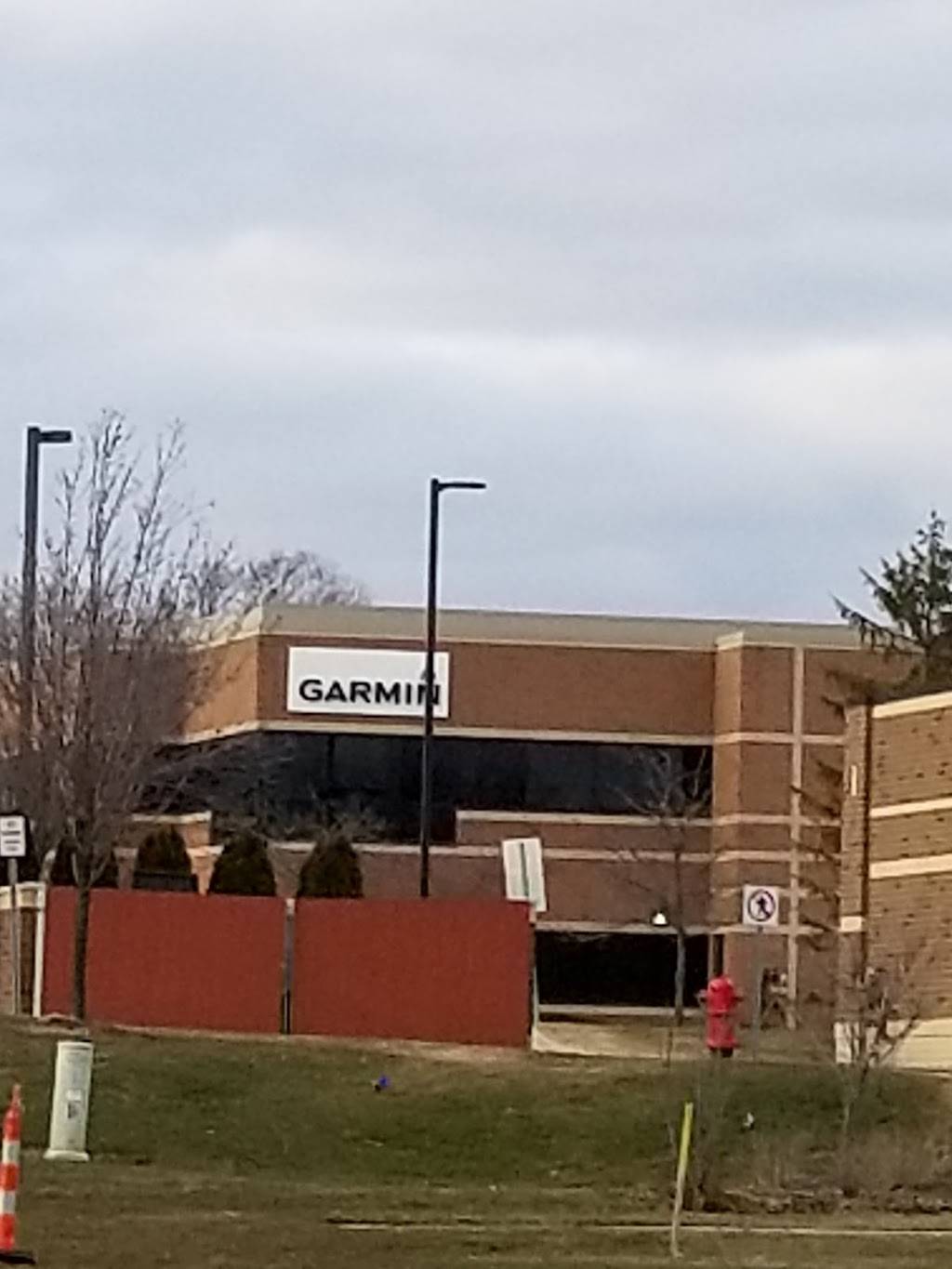 Starbucks | cafe | 27855 Cabot Dr TBD, Novi, MI 48377, USA | 2483246995 OR +1 248-324-6995