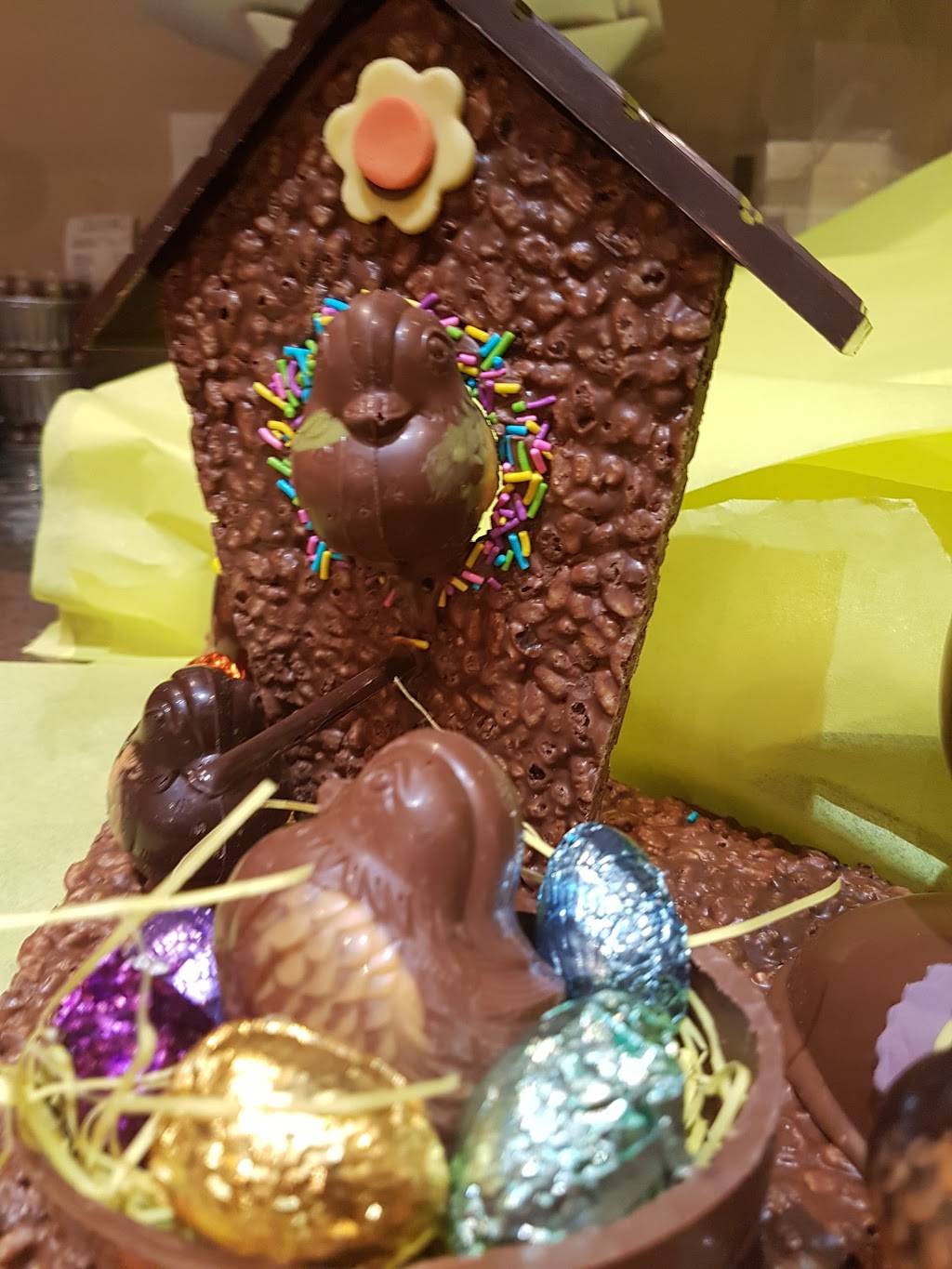 Chocolats Colombe et Bistro Colombine | restaurant | 128 Route 235 LAnge Gardien, QC J0E 1E0, Ange-Gardien, QC J0E 1E0, Canada | 4502930129 OR +1 450-293-0129