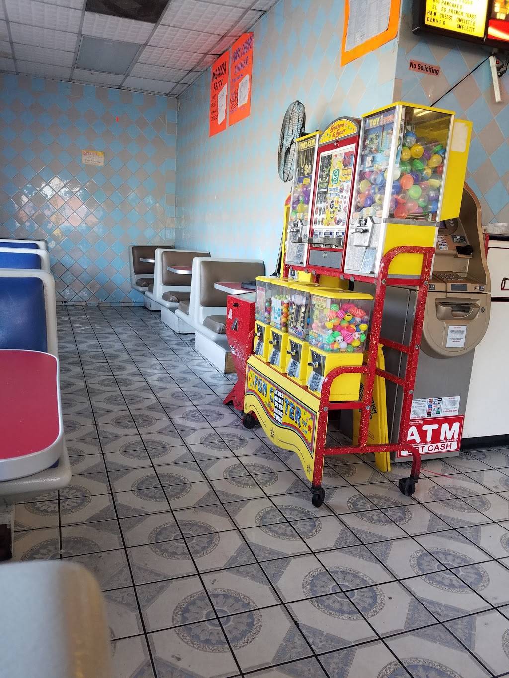 Tams Burgers | restaurant | 4419 Normandie Ave #20, Los Angeles, CA 90037, USA | 3232909821 OR +1 323-290-9821