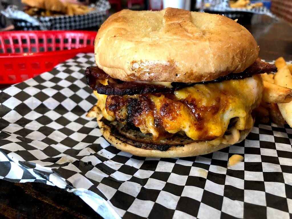 5 Points Deli & Grill | restaurant | 1010 E Fairview Ave, Montgomery, AL 36106, USA | 3343545309 OR +1 334-354-5309