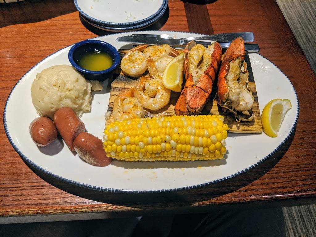 Red Lobster | restaurant | 3252 Sheppard Ave E, Scarborough, ON M1T 3K3, Canada | 4164912507 OR +1 416-491-2507